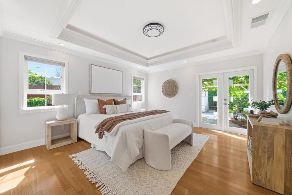 Image 31 of property listing at 1010 Springfield Drive, Campbell, CA 95008