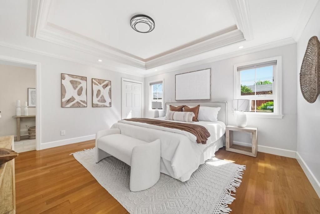 Image 32 of property listing at 1010 Springfield Drive, Campbell, CA 95008