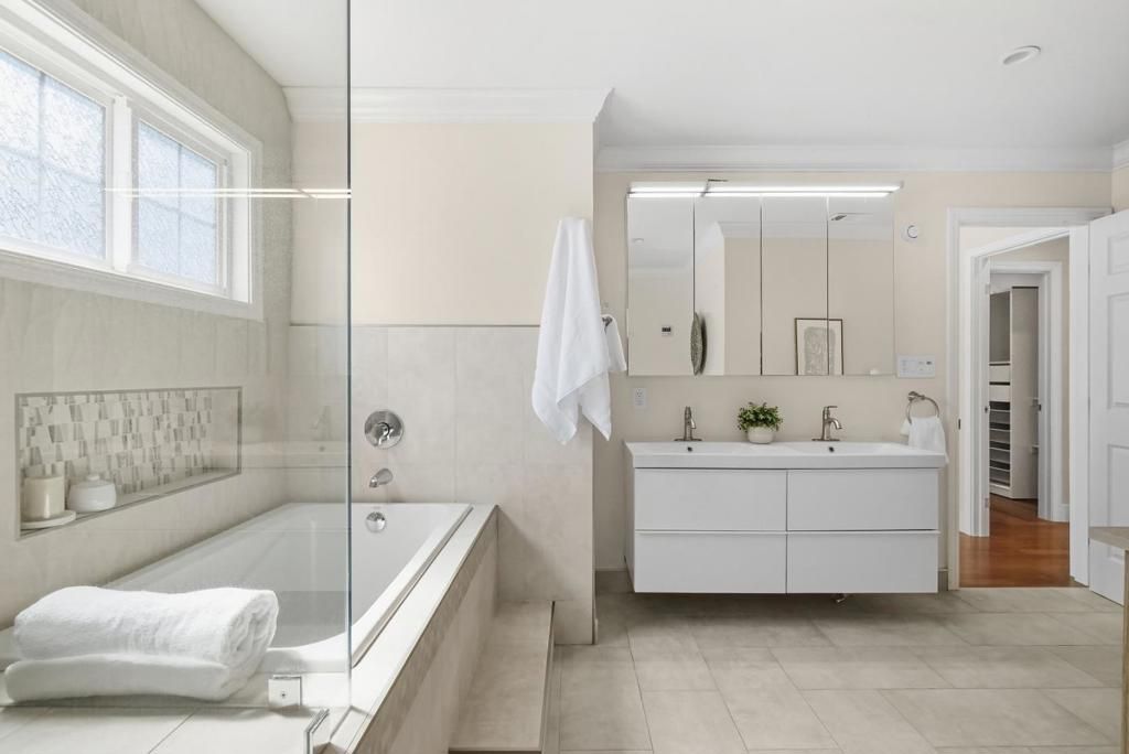 Image 35 of property listing at 1010 Springfield Drive, Campbell, CA 95008