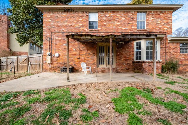 29 Oak Tree Circle, North Little Rock, AR 72116