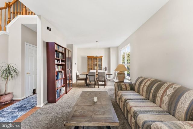 78 STONEHAM DR, Delran Twp, NJ 08075