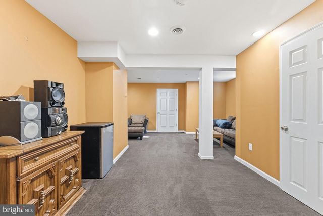 78 STONEHAM DR, Delran Twp, NJ 08075