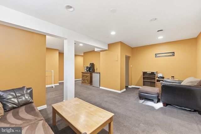 78 STONEHAM DR, Delran Twp, NJ 08075