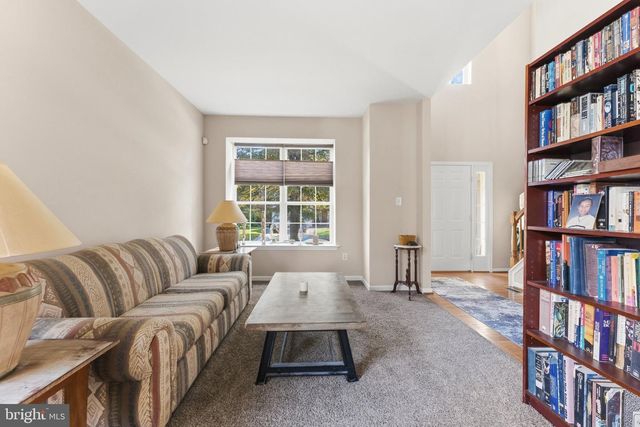 78 STONEHAM DR, Delran Twp, NJ 08075