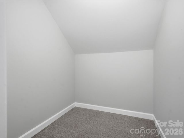 401 Brenwyck Court, Matthews, NC 28105