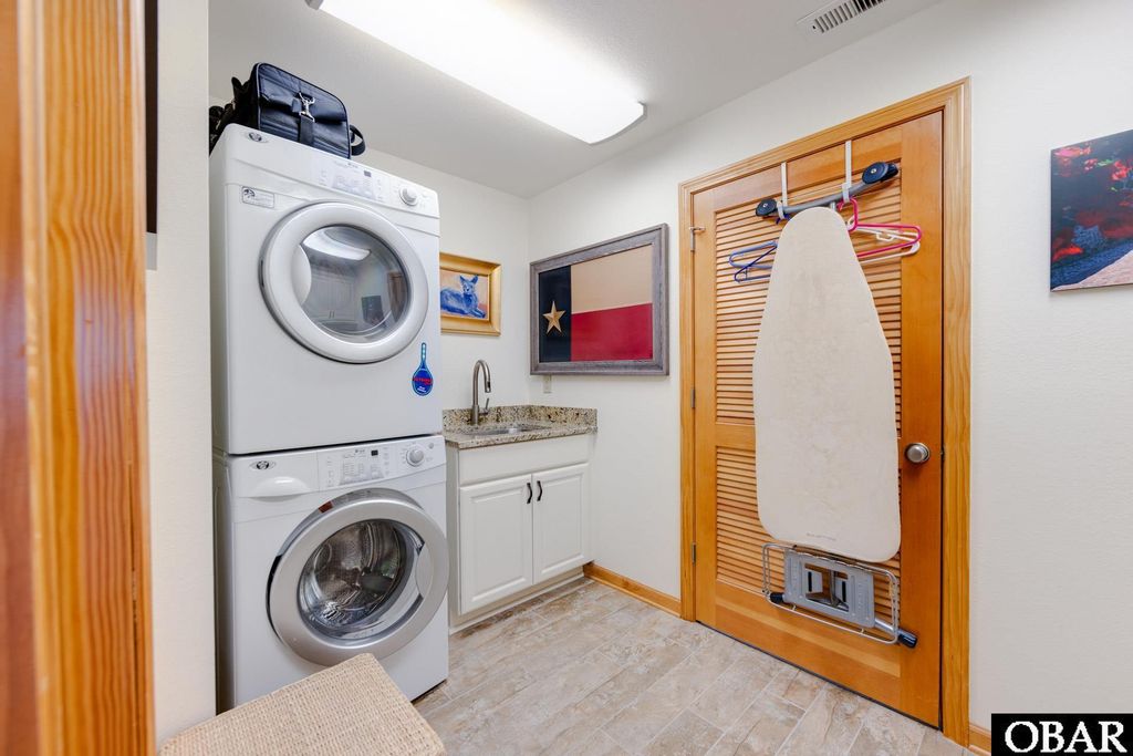 Image 41 of property listing at 111 NorBanks Drive Lot 6, Duck, NC 27949