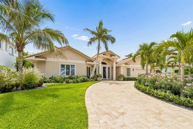 2038 CAROLINA AVENUE NE, St Petersburg, FL 33703