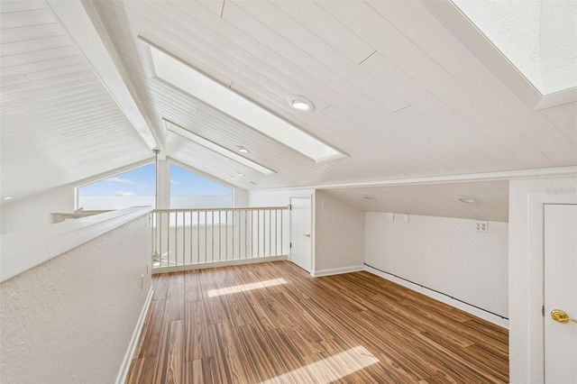 2038 CAROLINA AVENUE NE, St Petersburg, FL 33703