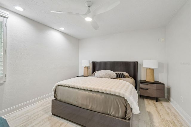 2038 CAROLINA AVENUE NE, St Petersburg, FL 33703