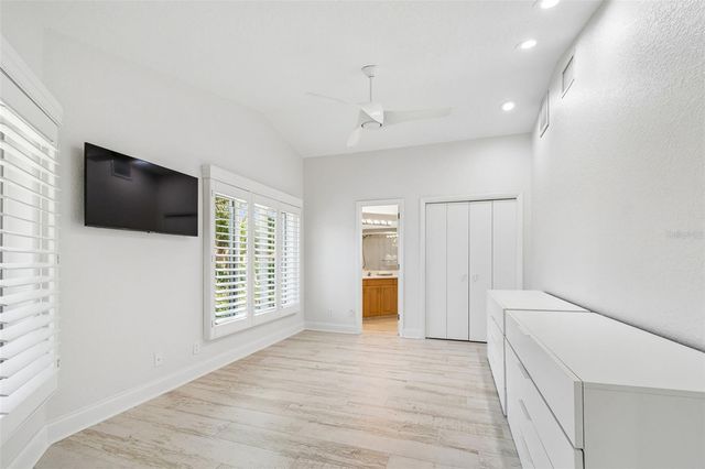 2038 CAROLINA AVENUE NE, St Petersburg, FL 33703