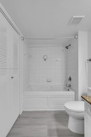 520 SE 5th Ave 1307, Fort Lauderdale, FL 33301