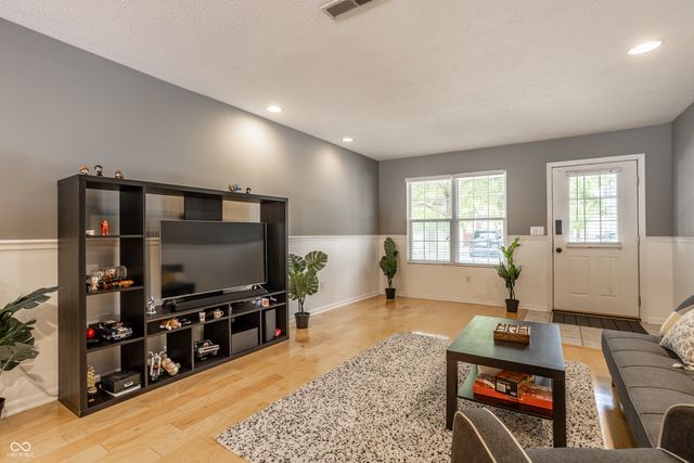 9572 Chalmers Street, Fishers, IN 46038