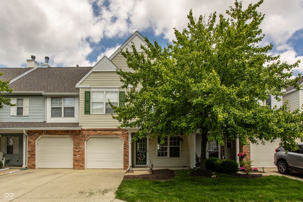 9572 Chalmers Street, Fishers, IN 46038