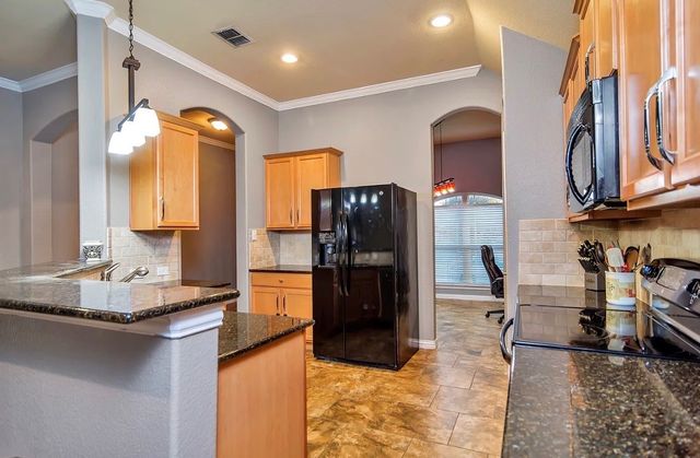 5757 Mountain Stream Trail, Fort Worth, TX 76244