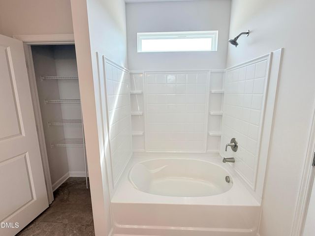 70 Valley Forge Lane, Smithfield, NC 27577