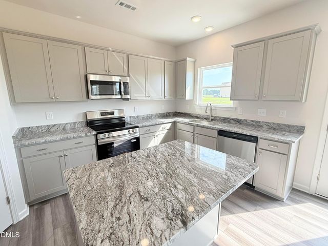 70 Valley Forge Lane, Smithfield, NC 27577