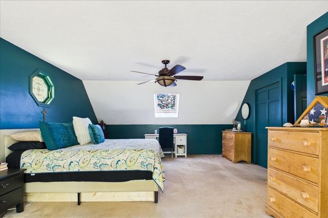 34 Skylark Ave, Plymouth, MA 02360