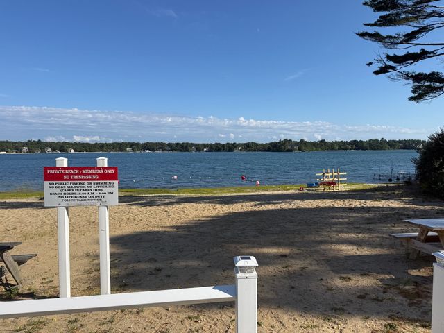 34 Skylark Ave, Plymouth, MA 02360