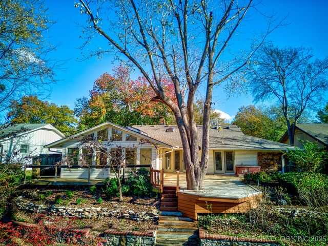 6738 S Louisville Avenue, Tulsa, OK 74136