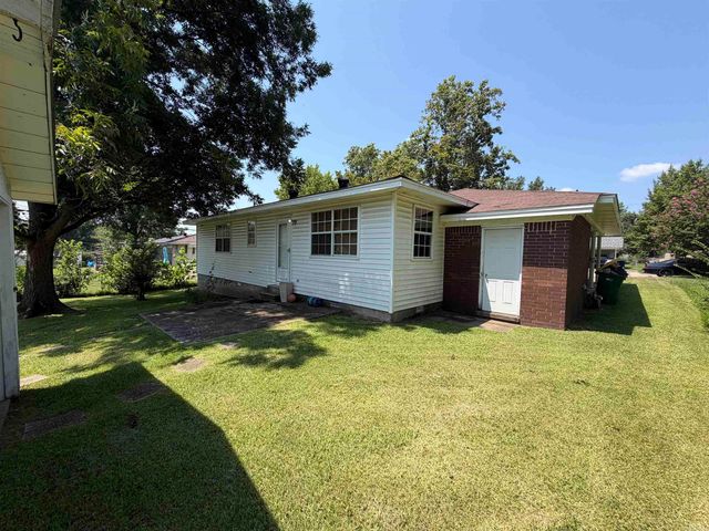 5812 Del Prado Drive, North Little Rock, AR 72118
