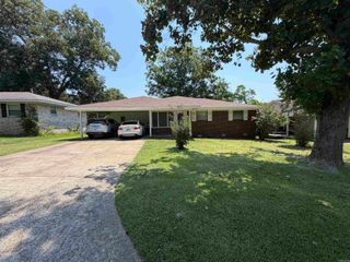 5812 Del Prado Drive, North Little Rock, AR 72118