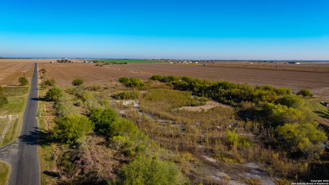 TBD County Road 5715, Natalia, TX 78059