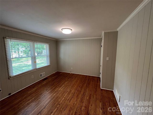 1116 Bevis Drive, Charlotte, NC 28209
