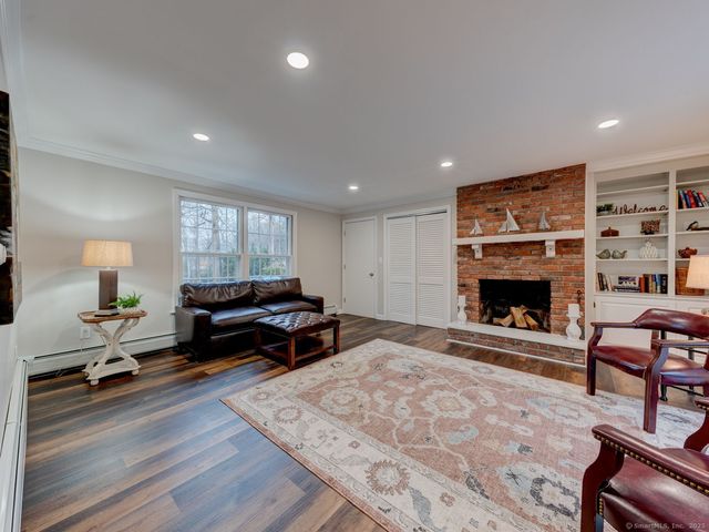 143 Juniper Drive, Avon, CT 06001