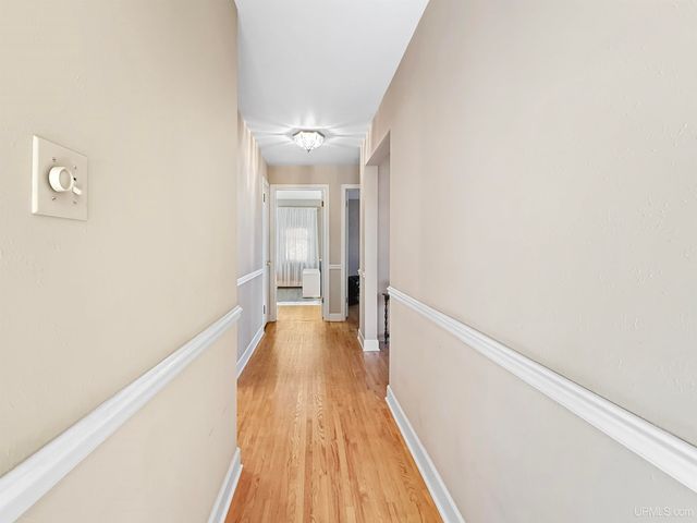 1617 S 17th Avenue, Escanaba, MI 49829