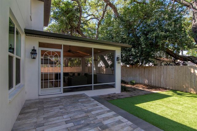 4703 S DAUPHIN AVENUE, Tampa, FL 33611