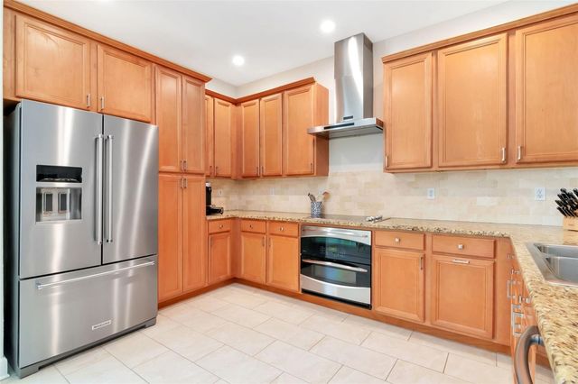 4703 S DAUPHIN AVENUE, Tampa, FL 33611