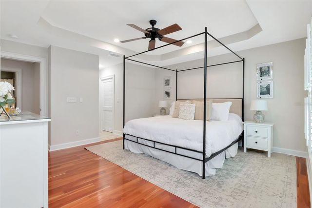 4703 S DAUPHIN AVENUE, Tampa, FL 33611