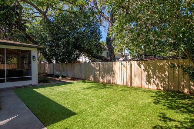 4703 S DAUPHIN AVENUE, Tampa, FL 33611