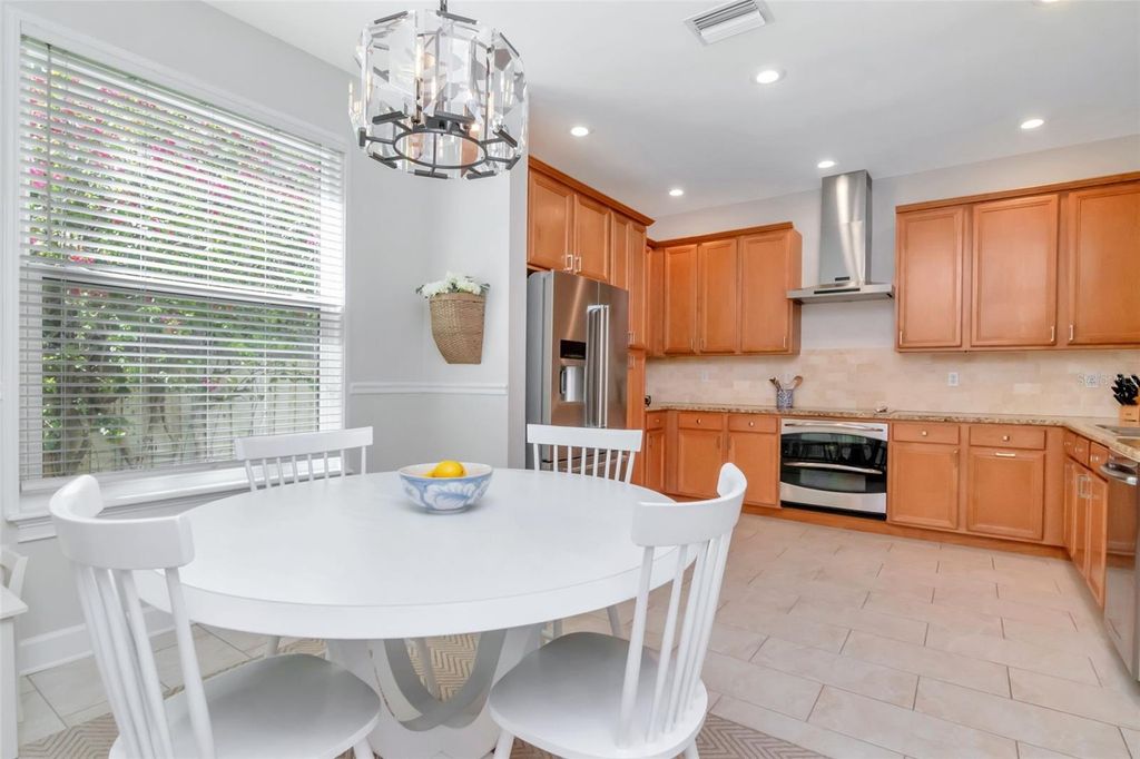 Image 36 of property listing at 4703 S DAUPHIN AVENUE, Tampa, FL 33611