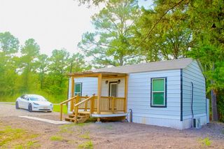 2 Lula Drive, Huntsville, TX 77320