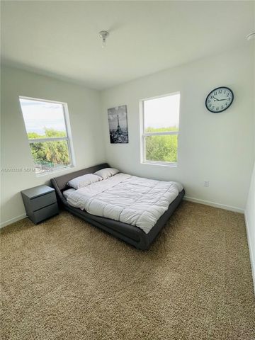 916 SE 19th Street 916, Homestead, FL 33034