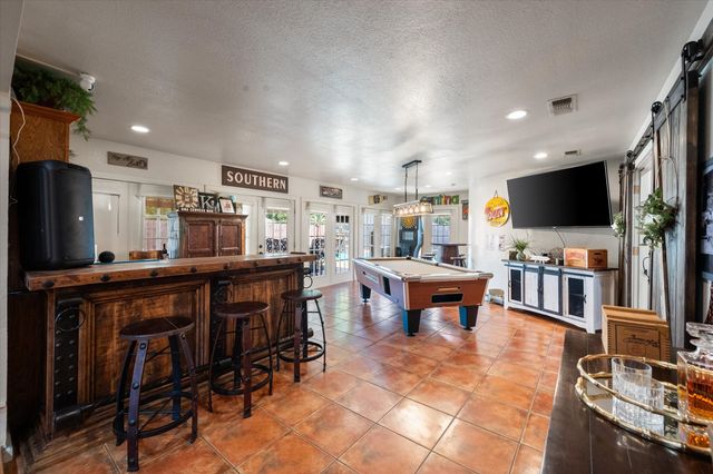 501 N Mount Street, Fairfield, TX 75840