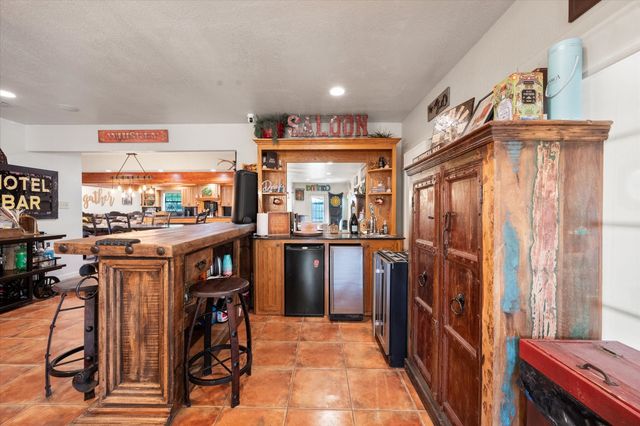 501 N Mount Street, Fairfield, TX 75840
