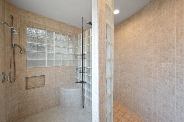 501 N Mount Street, Fairfield, TX 75840
