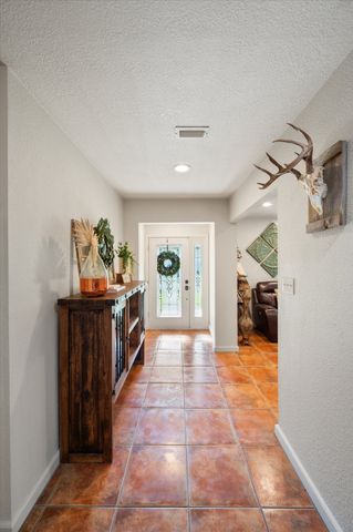 501 N Mount Street, Fairfield, TX 75840
