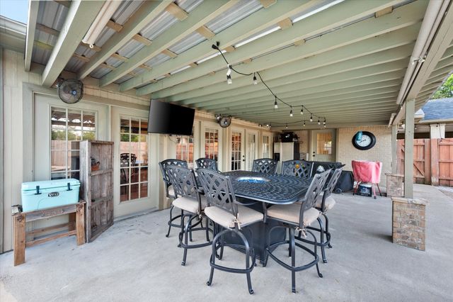 501 N Mount Street, Fairfield, TX 75840