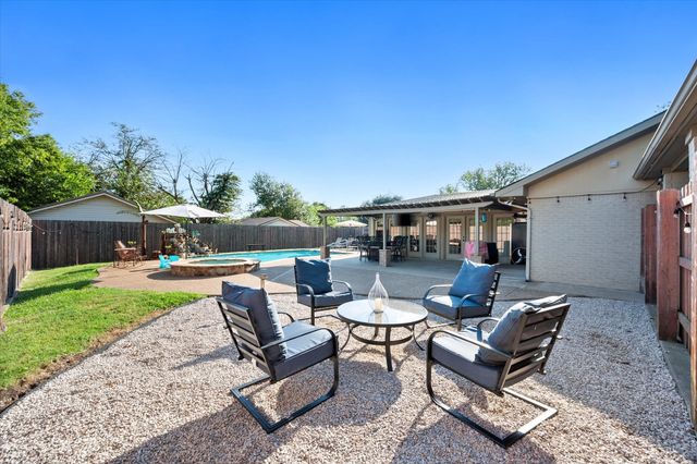 501 N Mount Street, Fairfield, TX 75840