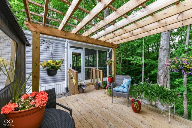 30 Blue Water Drive, Cicero, IN 46034