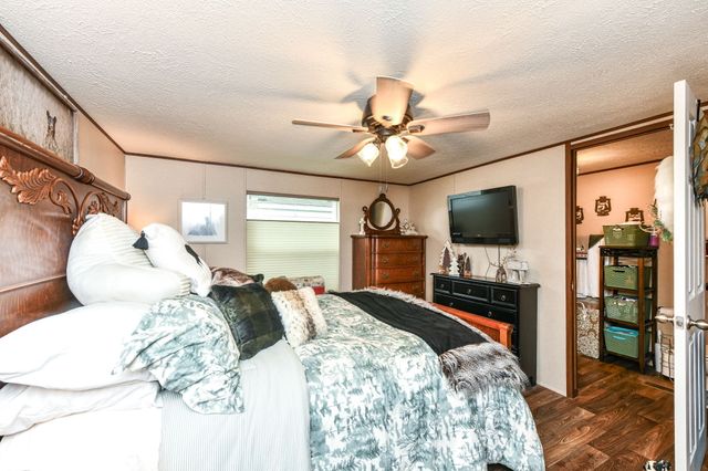 30 Blue Water Drive, Cicero, IN 46034