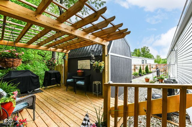 30 Blue Water Drive, Cicero, IN 46034