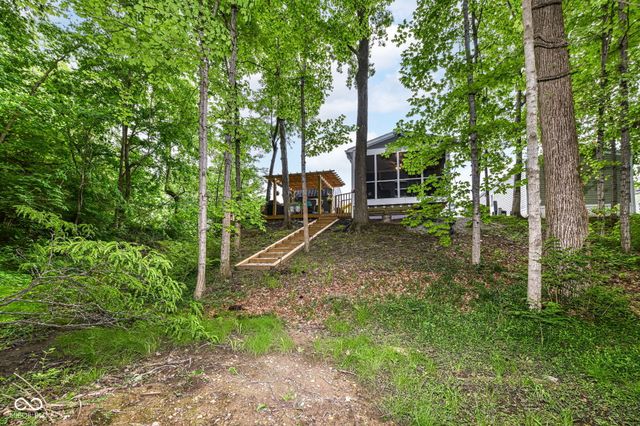 30 Blue Water Drive, Cicero, IN 46034