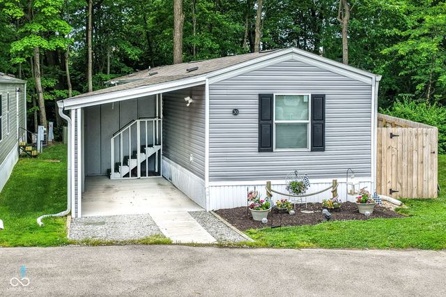 30 Blue Water Drive, Cicero, IN 46034