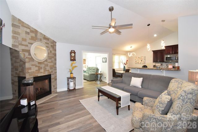 302 Watson Road, Arden, NC 28704