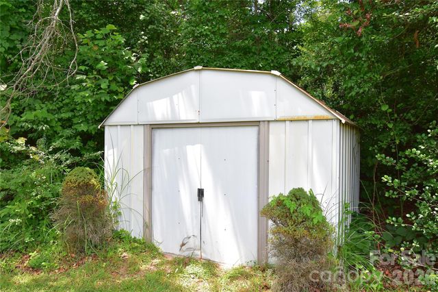 302 Watson Road, Arden, NC 28704