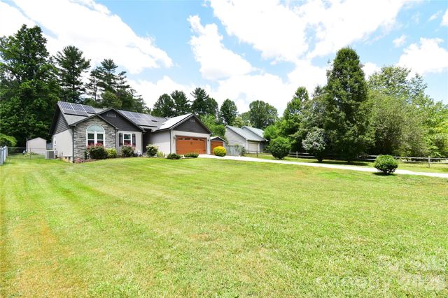 302 Watson Road, Arden, NC 28704